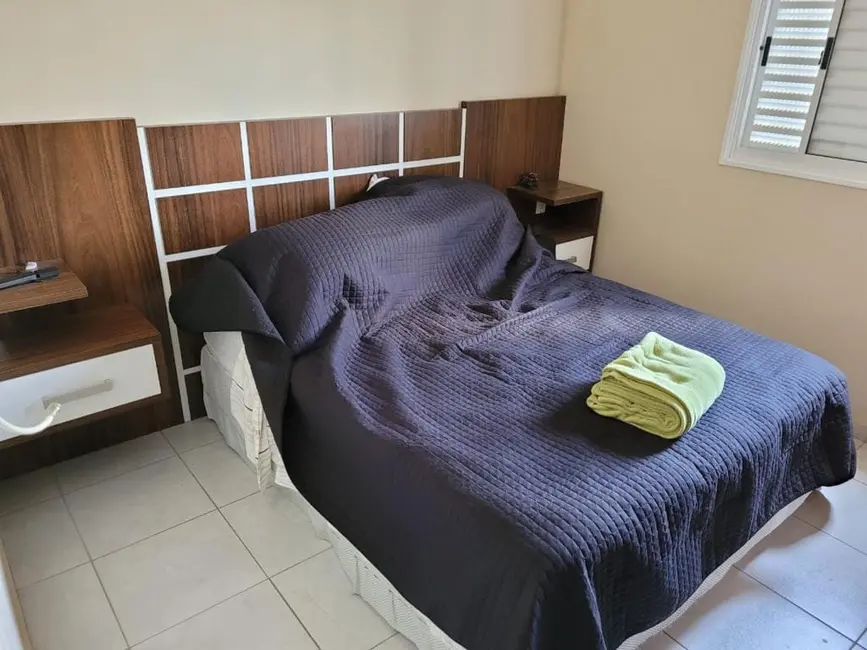 Foto 8 de Apartamento com 2 quartos à venda, 57m2 em Jardim Gurilândia, Taubate - SP