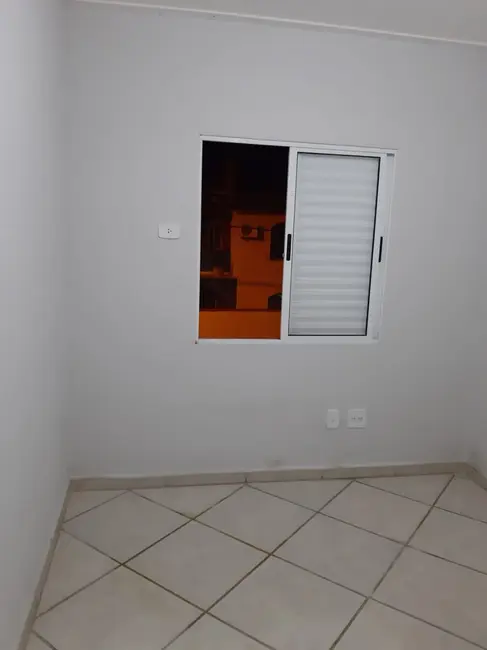 Foto 3 de Apartamento com 3 quartos à venda, 70m2 em Vila Bourghese, Pindamonhangaba - SP