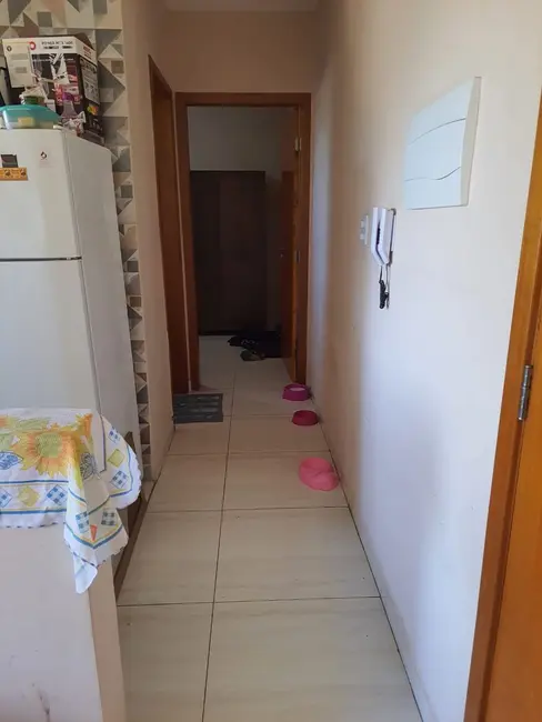 Apartamento com 2 quartos à venda, 50m2 em Jardim Eloyna, Pindamonhangaba - SP - imagem 5 Foto 5 de Apartamento com 2 quartos à venda, 50m2 em Jardim Eloyna, Pindamonhangaba - SP