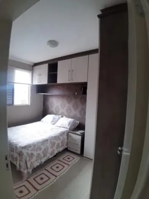Foto 3 de Apartamento com 2 quartos para alugar, 47m2 em Campos Elíseos, Taubate - SP