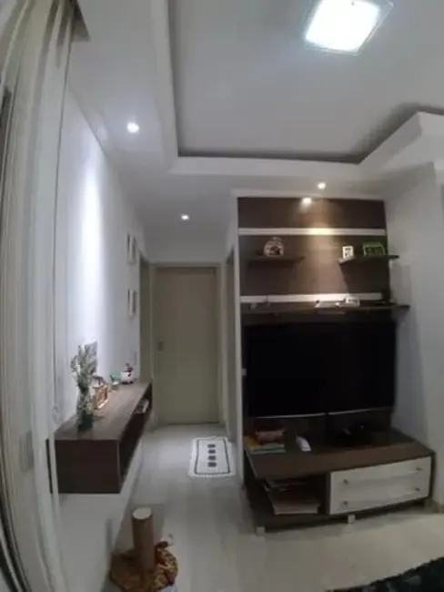 Foto 6 de Apartamento com 2 quartos para alugar, 47m2 em Campos Elíseos, Taubate - SP