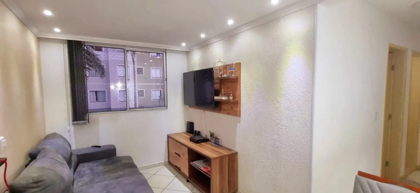 Foto 2 de Apartamento com 2 quartos à venda, 47m2 em Santana, Pindamonhangaba - SP