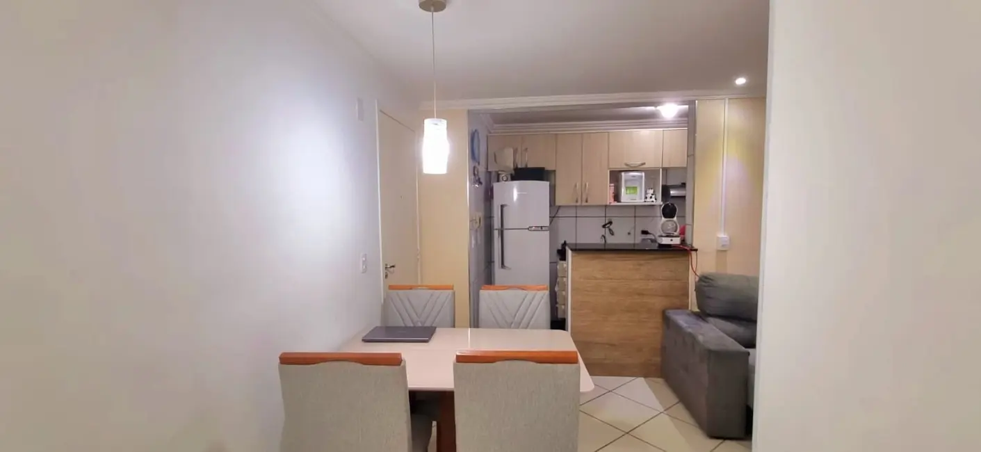 Foto 4 de Apartamento com 2 quartos à venda, 47m2 em Santana, Pindamonhangaba - SP