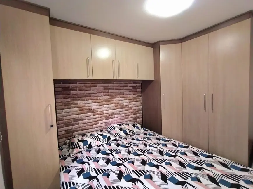 Foto 9 de Apartamento com 2 quartos à venda, 47m2 em Santana, Pindamonhangaba - SP