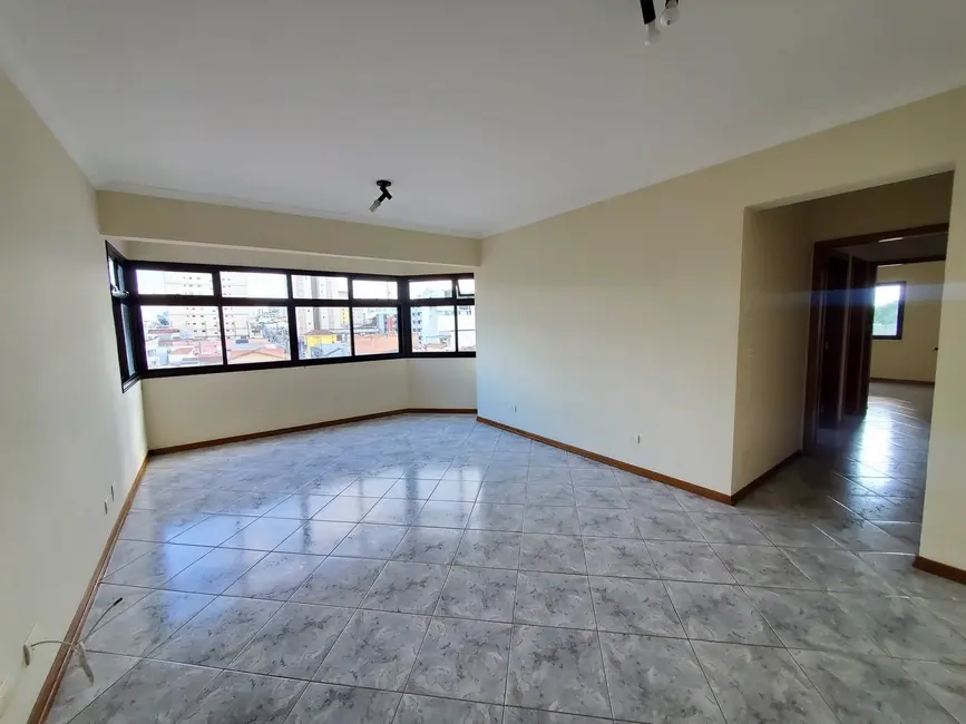 Foto 2 de Apartamento com 2 quartos à venda, 75m2 em Centro, Taubate - SP