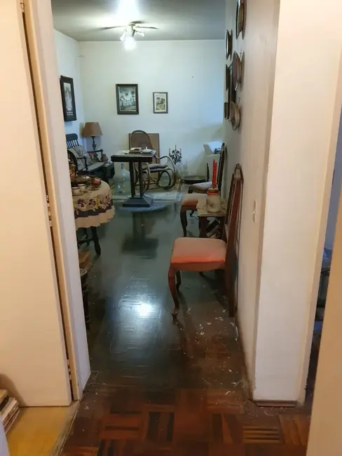 Foto 3 de Apartamento com 3 quartos à venda, 90m2 em Vila Bourghese, Pindamonhangaba - SP
