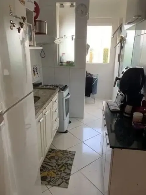 Foto 3 de Apartamento com 2 quartos à venda, 62m2 em Jardim Jaraguá, Taubate - SP
