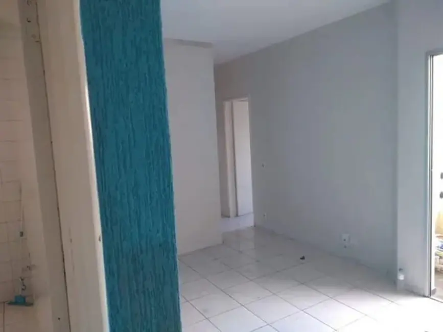 Foto 2 de Apartamento com 3 quartos à venda, 74m2 em Vila Santa Fé, Taubate - SP