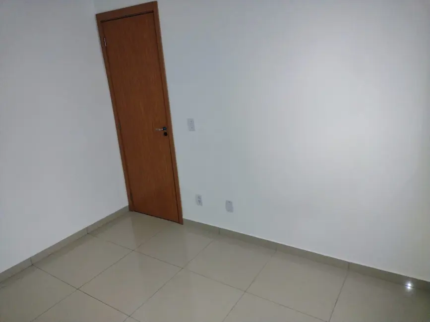 Foto 6 de Apartamento com 2 quartos à venda, 45m2 em Jardim Gurilândia, Taubate - SP