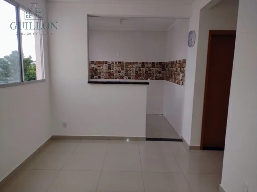 Foto 2 de Apartamento com 2 quartos à venda, 45m2 em Jardim Gurilândia, Taubate - SP
