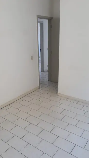 Foto 3 de Apartamento com 3 quartos à venda em Parque Senhor do Bonfim, Taubate - SP