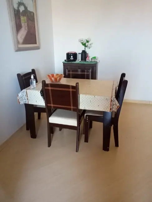 Foto 2 de Apartamento com 3 quartos à venda, 68m2 em Vila São Geraldo, Taubate - SP