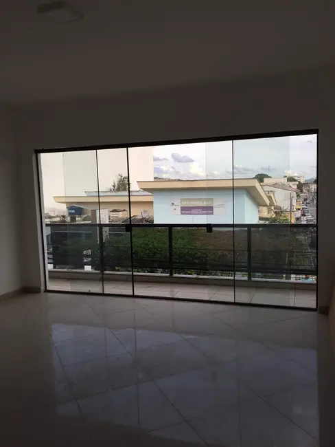 Foto 1 de Apartamento com 3 quartos para alugar, 79m2 em Centro, Pindamonhangaba - SP