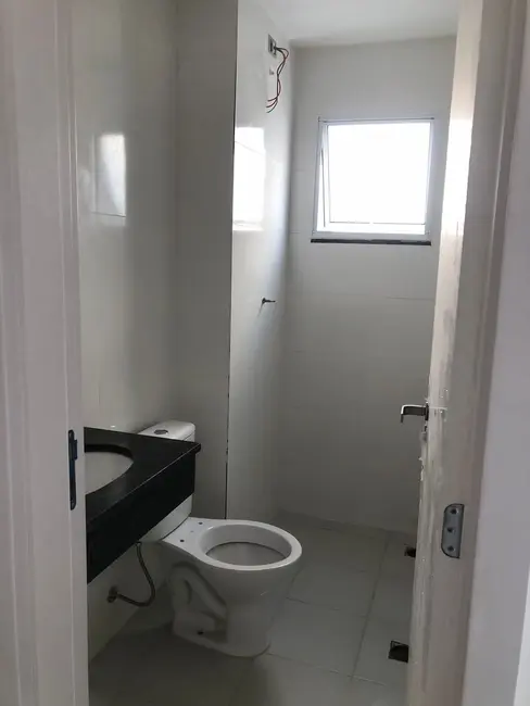 Foto 3 de Apartamento com 2 quartos à venda, 64m2 em Vila São José, Taubate - SP