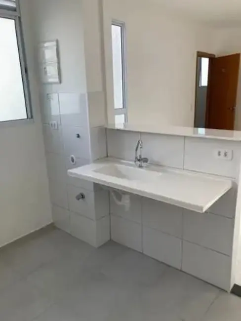 Foto 6 de Apartamento com 2 quartos à venda, 42m2 em Jardim das Bandeiras, Taubate - SP