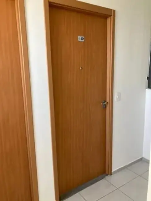 Foto 3 de Apartamento com 2 quartos à venda, 42m2 em Jardim das Bandeiras, Taubate - SP