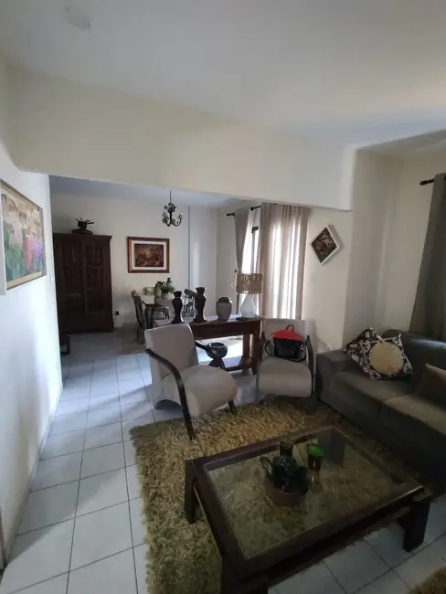 Foto 3 de Apartamento com 2 quartos à venda, 94m2 em Centro, Taubate - SP
