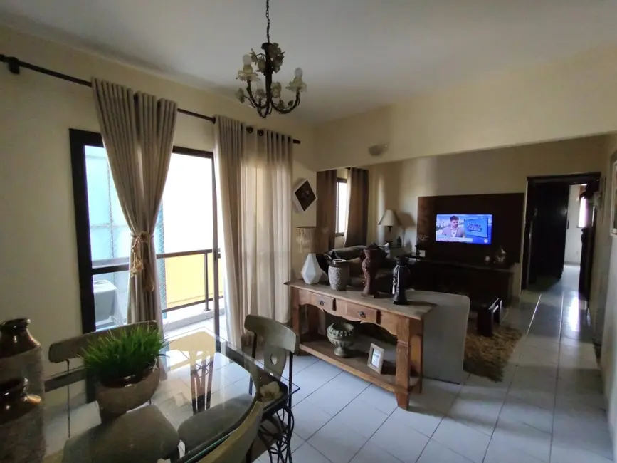 Foto 2 de Apartamento com 2 quartos à venda, 94m2 em Centro, Taubate - SP