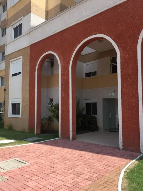Foto 2 de Apartamento com 2 quartos à venda, 52m2 em Pindamonhangaba - SP