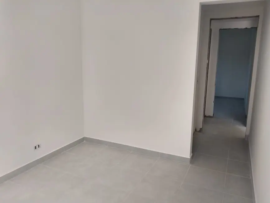 Foto 3 de Apartamento com 2 quartos à venda em Ubatuba - SP