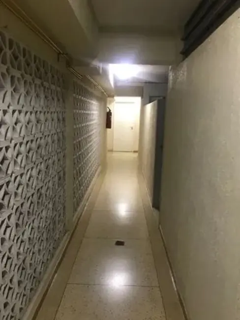 Foto 3 de Apartamento com 3 quartos à venda, 96m2 em Centro, Guaratingueta - SP