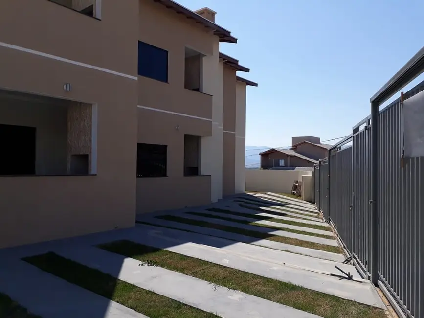 Foto 2 de Apartamento com 2 quartos à venda, 66m2 em Residencial Village Santana, Guaratingueta - SP