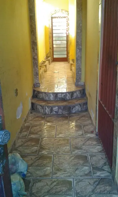 Foto 1 de Kitnet com 4 quartos à venda, 125m2 em Aparecida - SP
