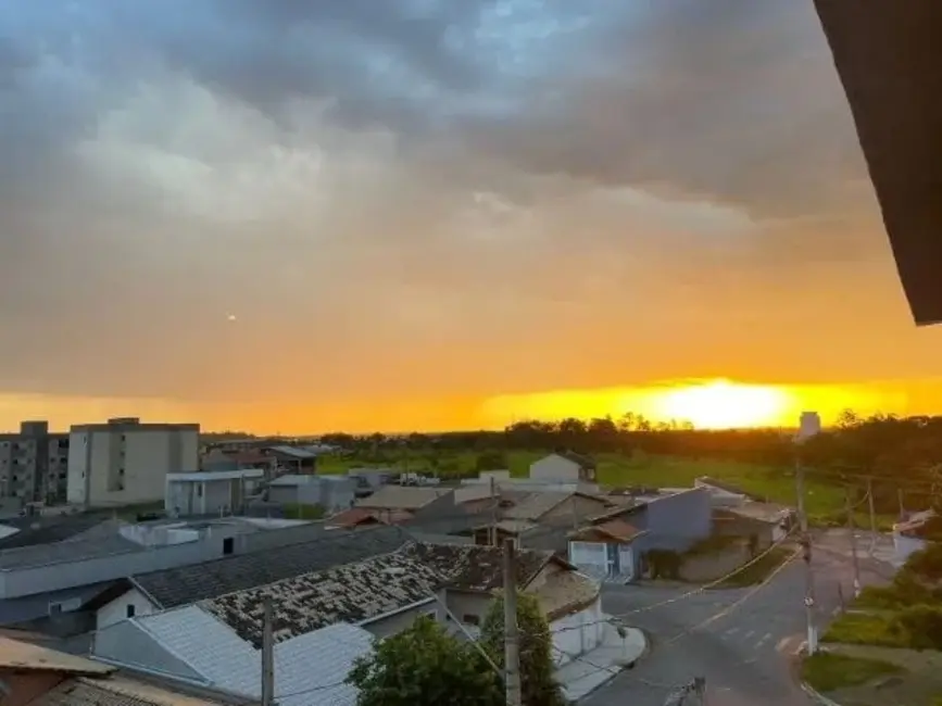 Foto 1 de Apartamento com 2 quartos à venda, 64m2 em Vista Alegre, Taubate - SP