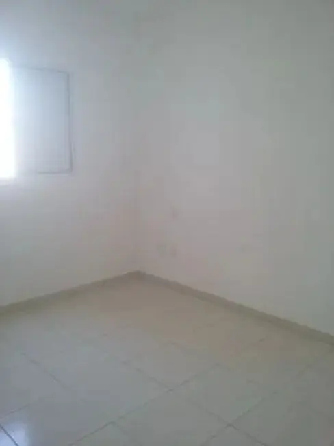 Foto 4 de Apartamento com 2 quartos à venda, 64m2 em Vista Alegre, Taubate - SP