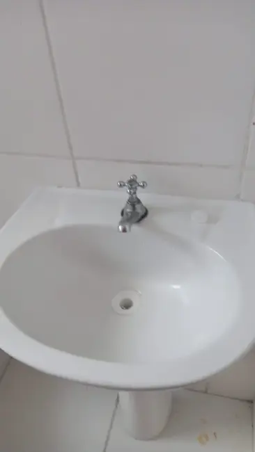 Foto 4 de Apartamento com 2 quartos à venda, 48m2 em Residencial e Comercial Cidade Morumbi, Pindamonhangaba - SP