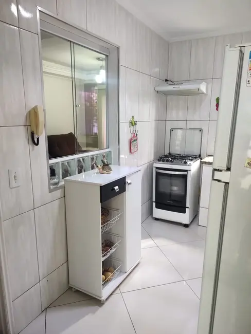 Foto 5 de Apartamento com 3 quartos à venda, 163m2 em Parque São Domingos, Pindamonhangaba - SP