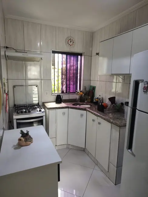 Foto 3 de Apartamento com 3 quartos à venda, 163m2 em Parque São Domingos, Pindamonhangaba - SP