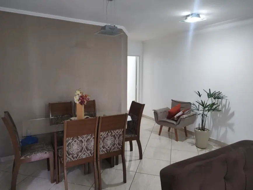 Foto 8 de Apartamento com 3 quartos à venda, 163m2 em Parque São Domingos, Pindamonhangaba - SP