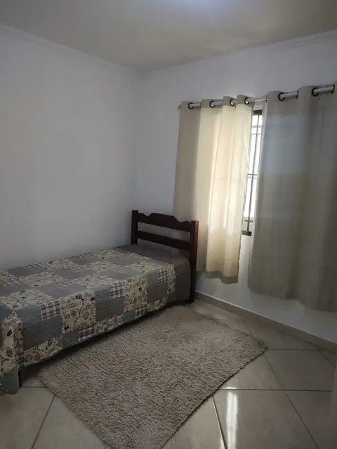 Foto 9 de Apartamento com 3 quartos à venda, 163m2 em Parque São Domingos, Pindamonhangaba - SP