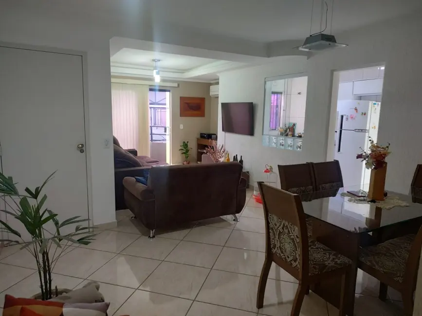 Foto 2 de Apartamento com 3 quartos à venda, 163m2 em Parque São Domingos, Pindamonhangaba - SP