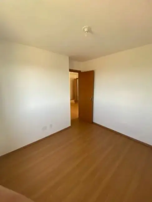 Foto 2 de Apartamento com 2 quartos à venda, 39m2 em Santana, Pindamonhangaba - SP