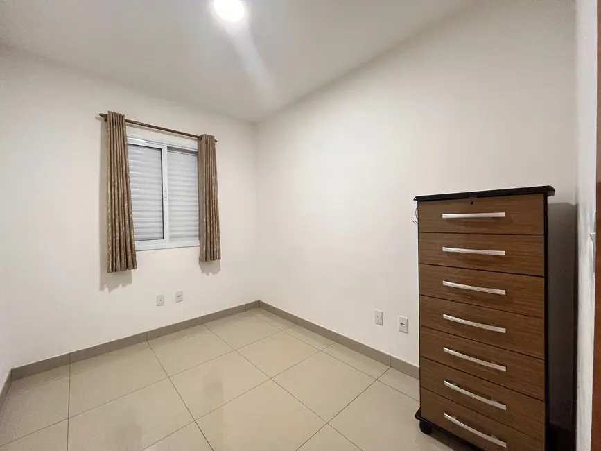 Foto 3 de Apartamento com 2 quartos à venda, 72m2 em Granja Daniel, Taubate - SP