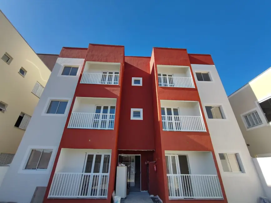 Foto 2 de Apartamento com 2 quartos à venda, 62m2 em Pindamonhangaba - SP