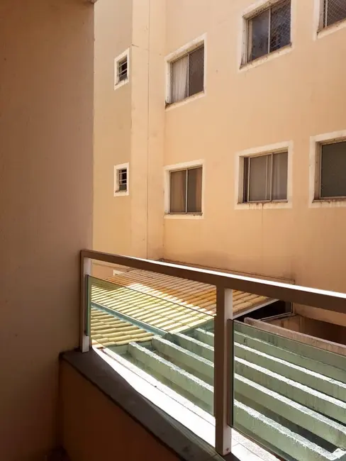 Foto 3 de Apartamento com 3 quartos à venda, 54m2 em Jardim Santa Clara, Taubate - SP