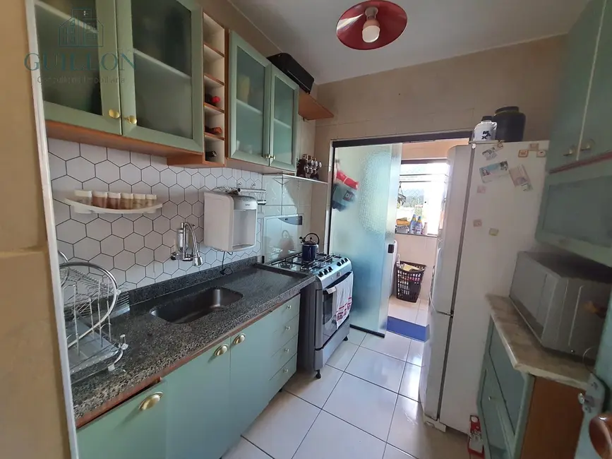 Foto 3 de Apartamento com 3 quartos à venda, 120m2 em Parque São Domingos, Pindamonhangaba - SP