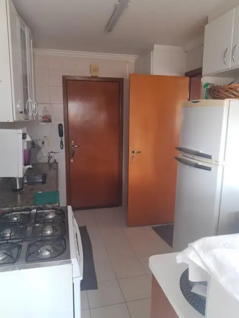 Foto 2 de Apartamento com 2 quartos à venda, 76m2 em Centro, Taubate - SP