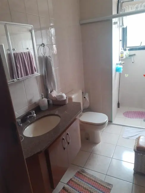 Foto 8 de Apartamento com 2 quartos à venda, 76m2 em Centro, Taubate - SP