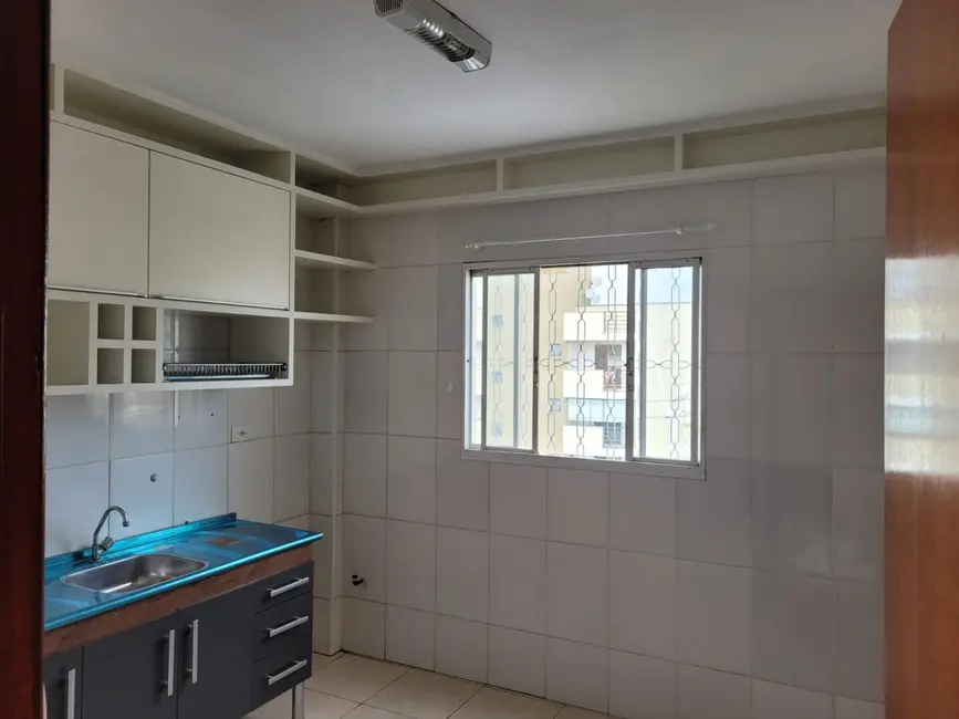 Foto 3 de Apartamento com 3 quartos à venda e para alugar, 82m2 em Residencial Portal da Mantiqueira, Taubate - SP