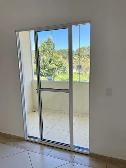 Foto 1 de Apartamento com 2 quartos à venda, 65m2 em Piracangaguá, Taubate - SP