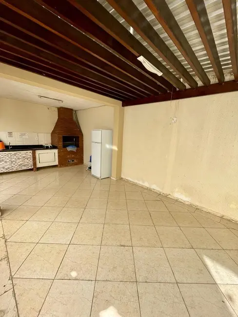 Foto 9 de Apartamento com 2 quartos à venda, 65m2 em Piracangaguá, Taubate - SP