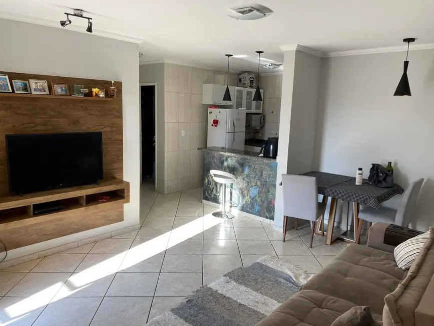 Foto 6 de Apartamento com 2 quartos à venda, 68m2 em Centro, Pindamonhangaba - SP