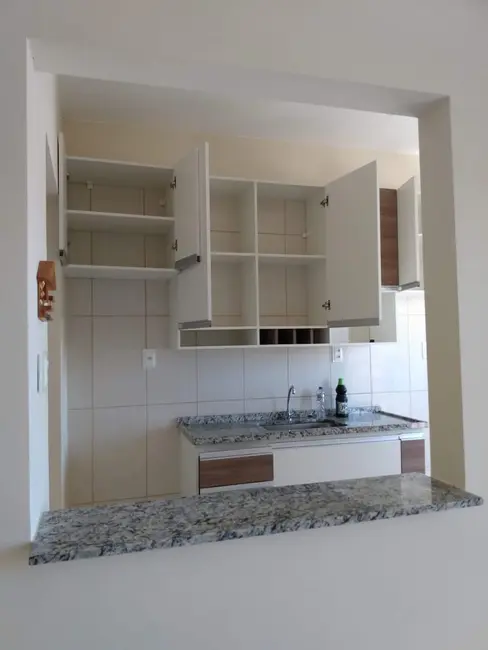 Foto 2 de Apartamento com 2 quartos à venda, 65m2 em Jardim Gurilândia, Taubate - SP