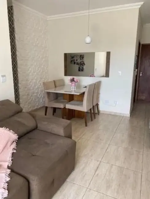 Foto 2 de Apartamento com 2 quartos à venda, 74m2 em Granja Daniel, Taubate - SP