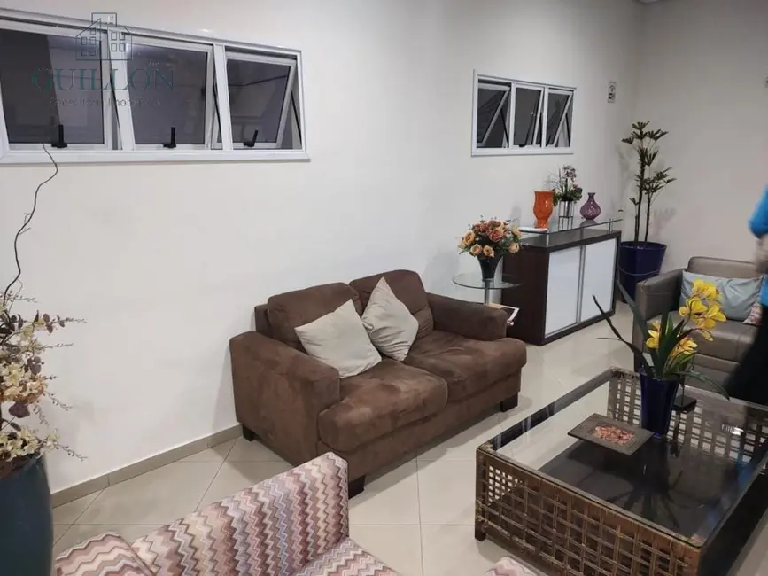 Apartamento com 3 quartos à venda, 110m2 em Centro, Taubate - SP - imagem 4 Foto 4 de Apartamento com 3 quartos à venda, 110m2 em Centro, Taubate - SP