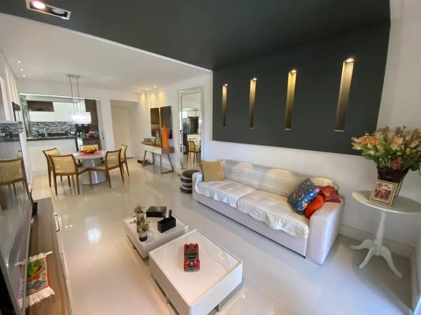 Foto 1 de Apartamento com 3 quartos à venda, 110m2 em Centro, Taubate - SP